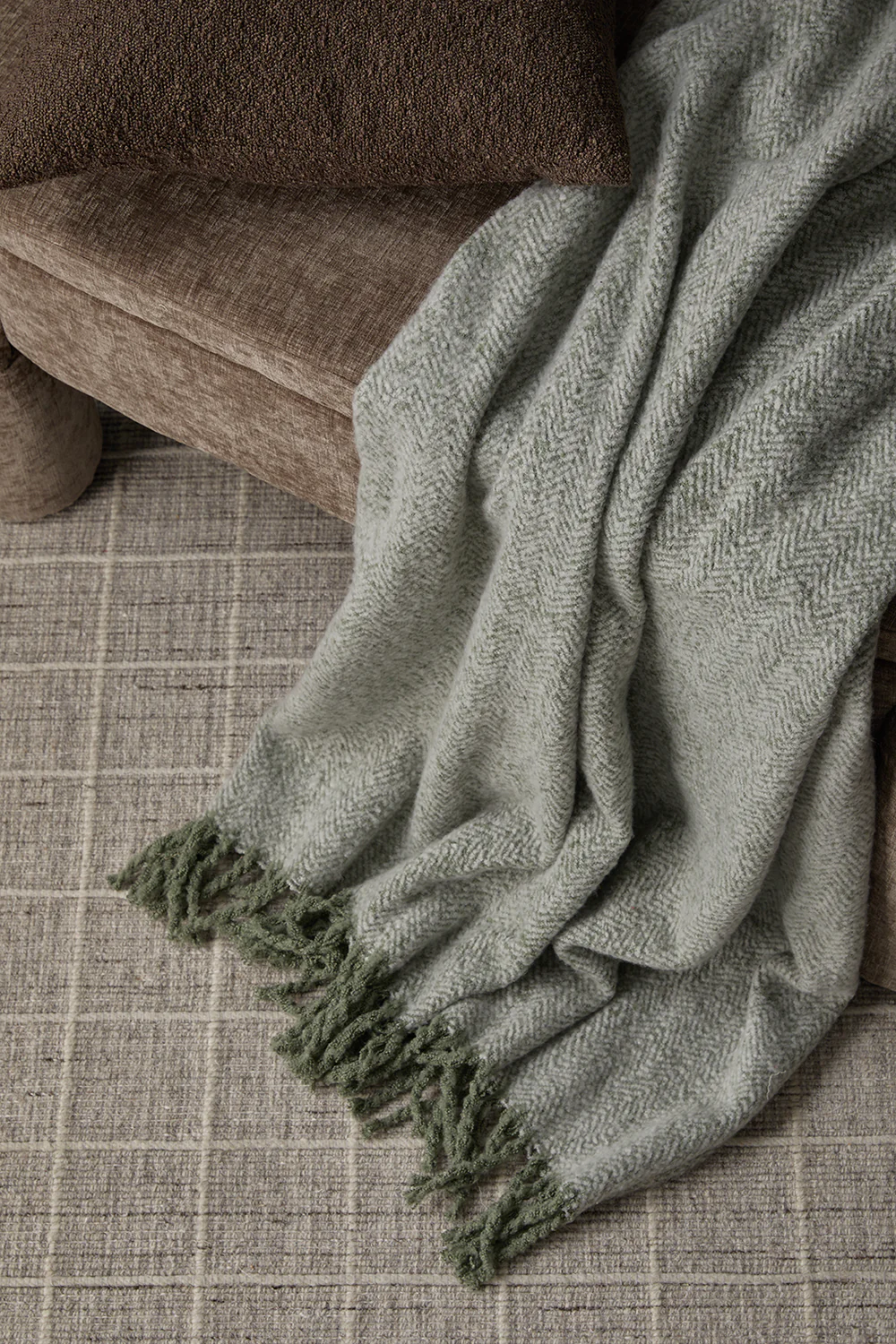 Alba Faux Mohair Throw - Sage Green