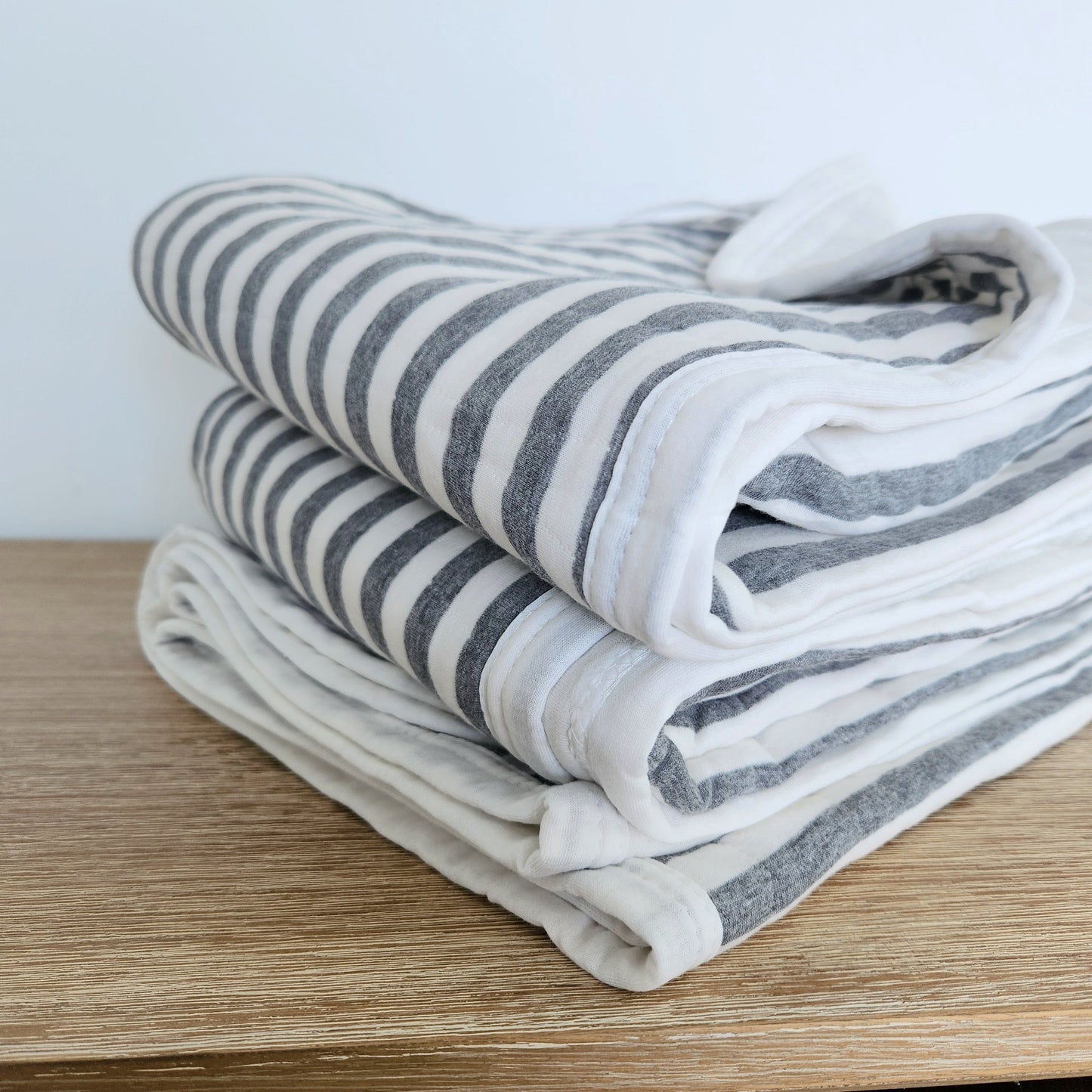 Cannes Cotton Quilted Bed Cover Massive Blanket - Grey Striped
