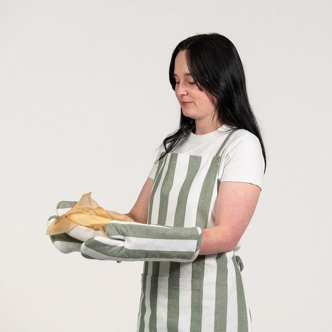Cucina Stripe Oven Mitt Pair - Olive