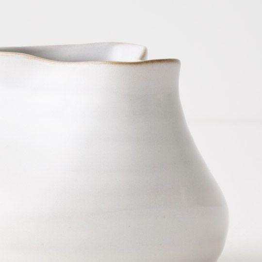 Daya Pot - Winter White