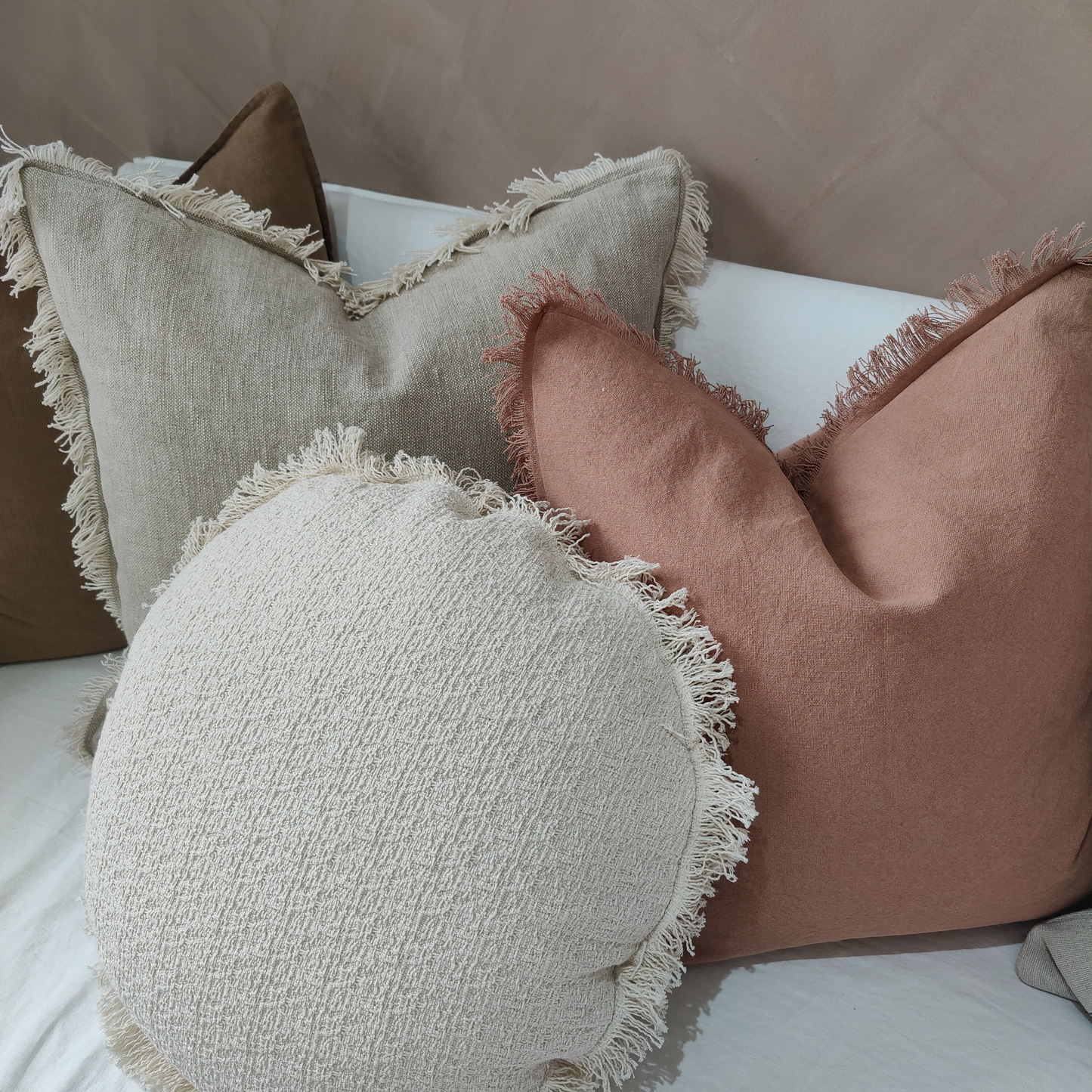 Riviera Linen Cushion - Oatmeal