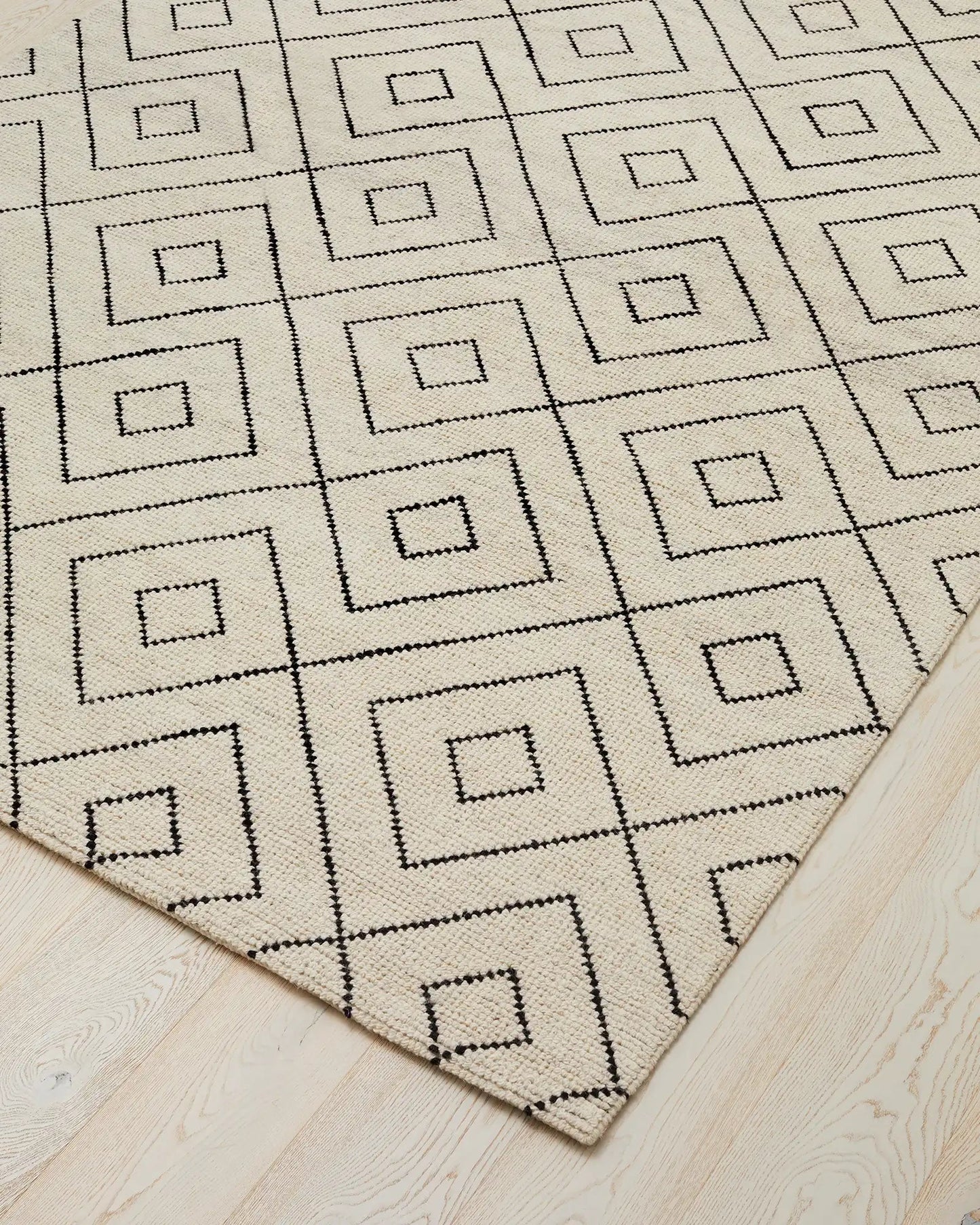 Floor Rug - Makalu - Feather