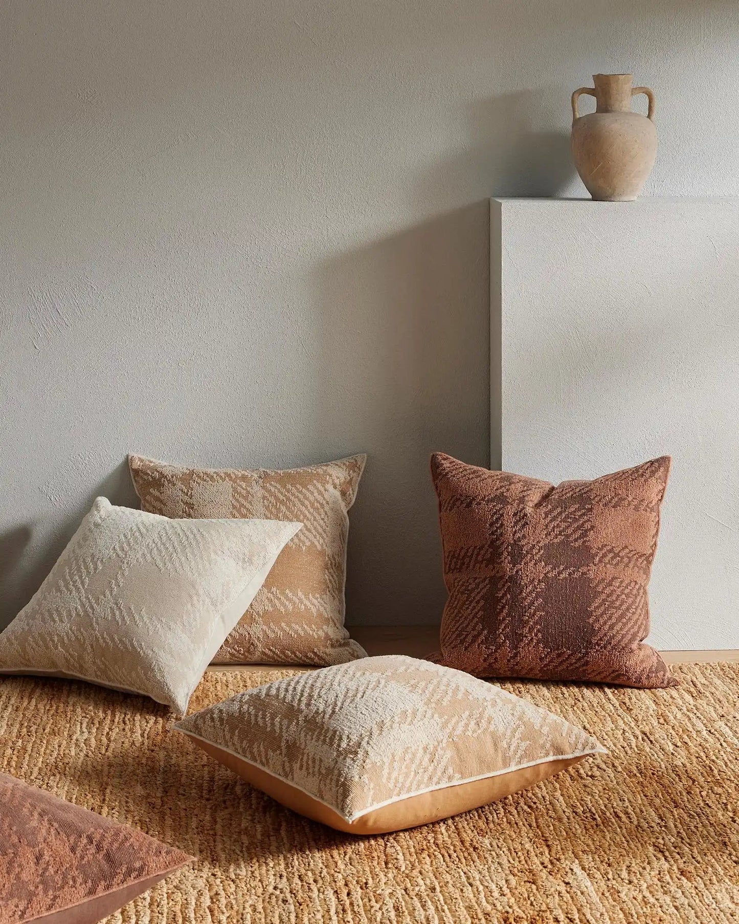Sienne Cushion - Macadamia
