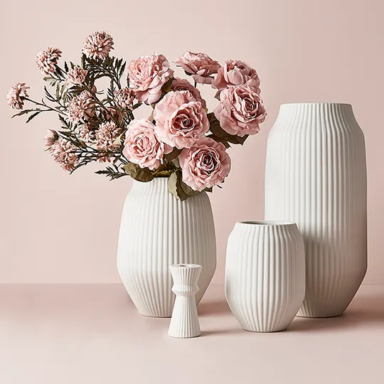 Chrysanthemum Celeste Spray - Dusty Pink