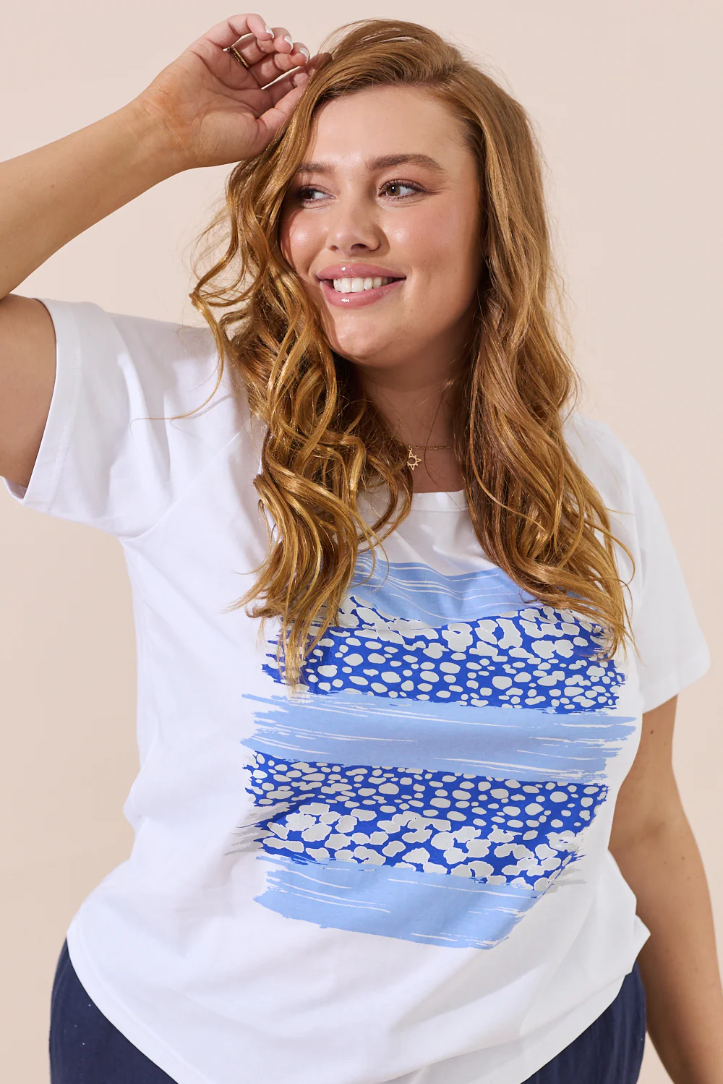 Camilla T-Shirt - White/Blue Leopard
