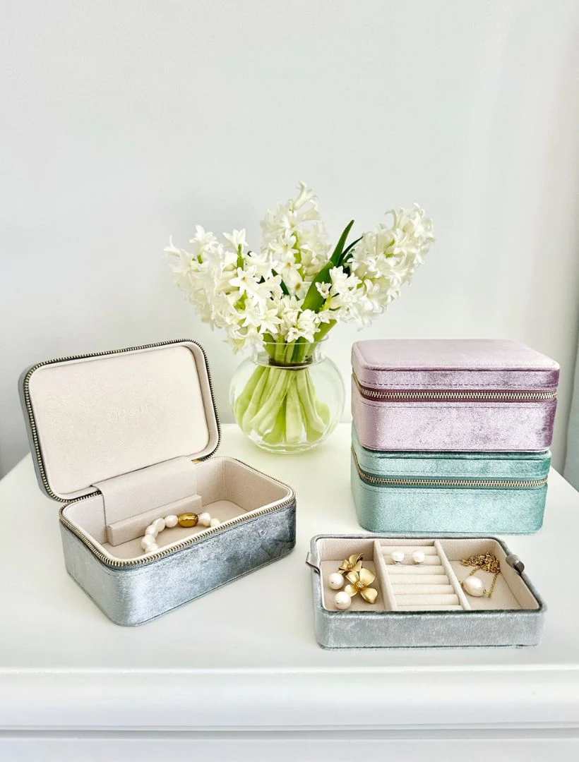 Rectangle Jewellery Case - Silver
