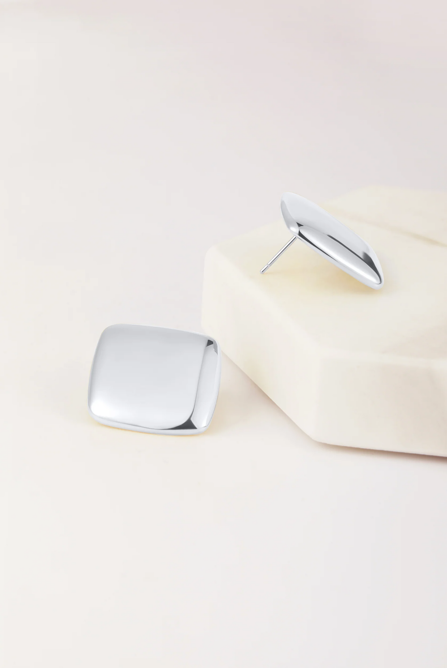 Mia Earring - Silver
