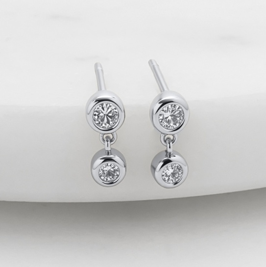 Amy Earring – Clear Silver by Zafino