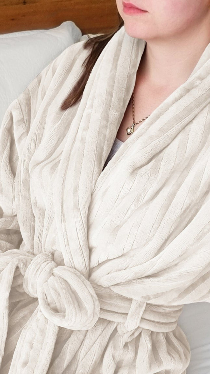 Betsy Robe - Ivory