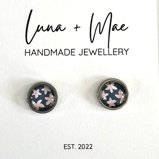 Bezel Stud Single - #5