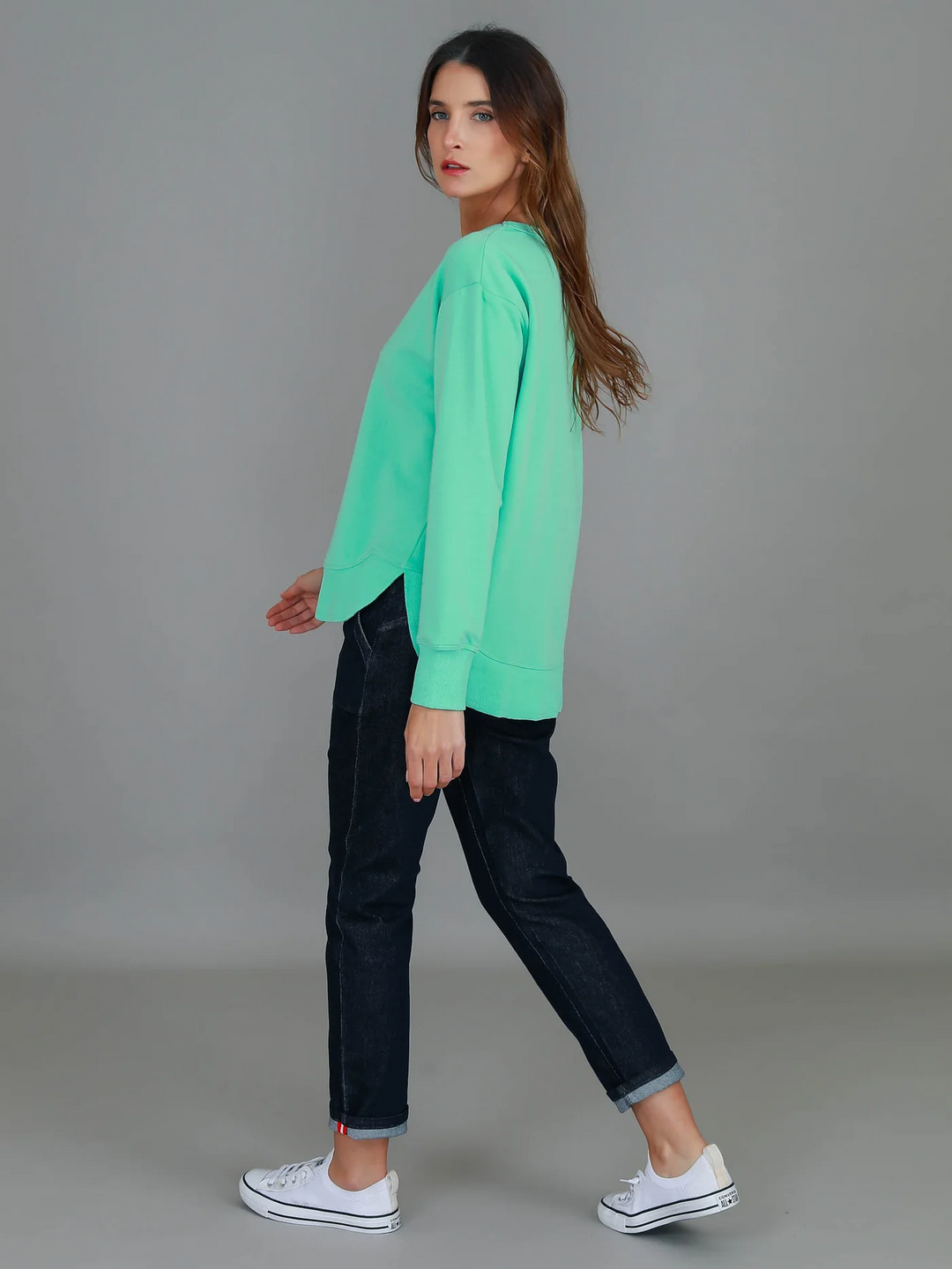 Charlette Curve Hem Sweatshirt - Jelly Mint