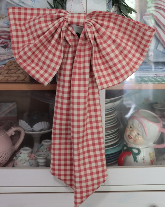 Christmas Bow - Vintage Red Gingham