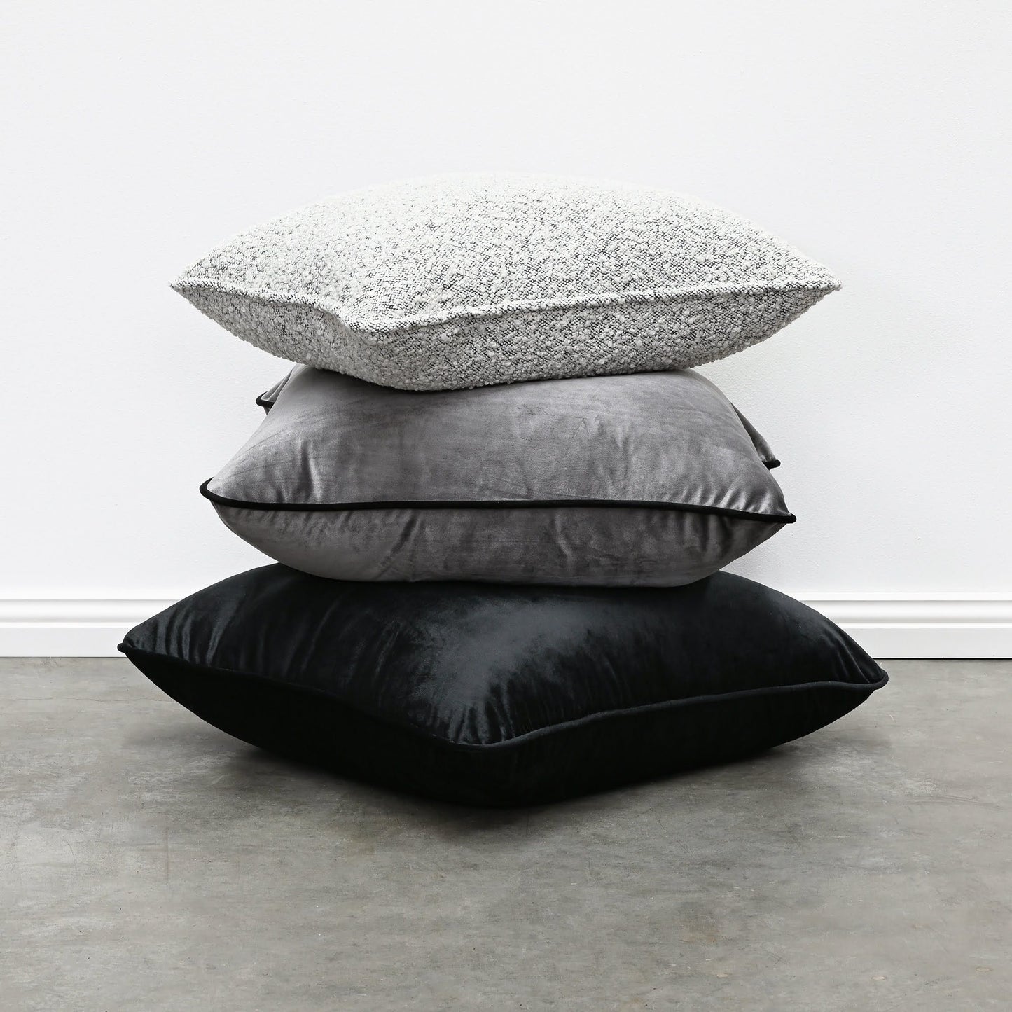 Coco Piped Boucle Cushion - Black & White