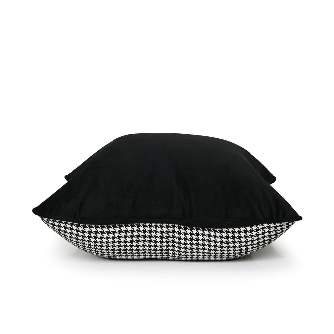 Coco Piped Houndstooth Cushion - Black &amp; White