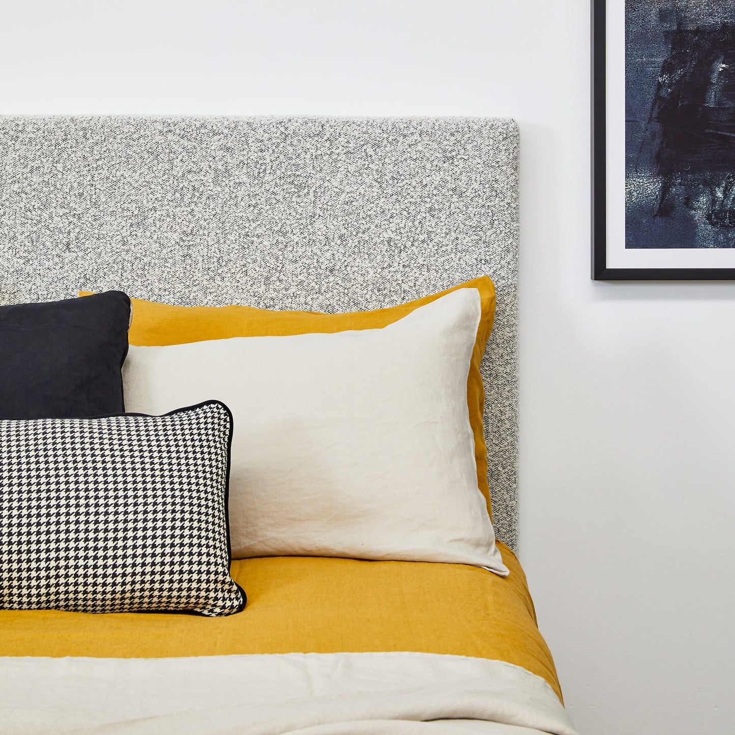Coco Piped Houndstooth Rectangle Cushion - Black & White