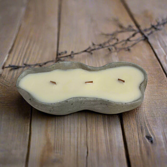 Curved Concrete Candle - Sandalwood & Patchouli