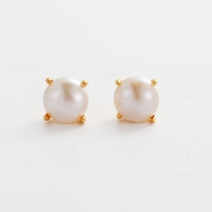 Elise Pearl Stud by Zafino