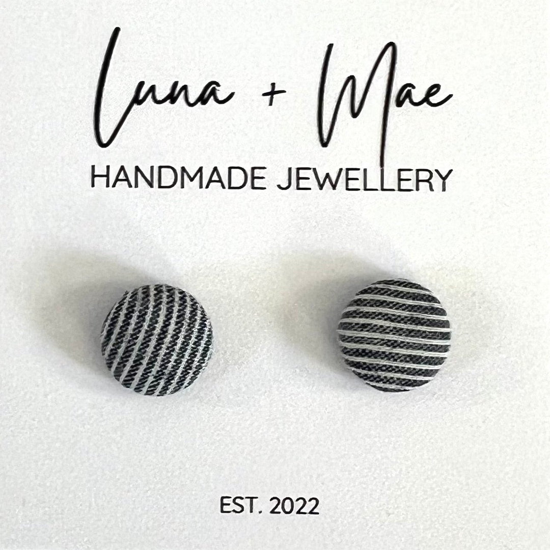 Fabric Stud Single - 