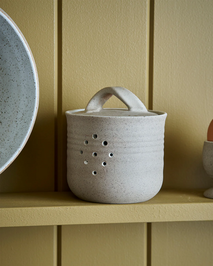 Garden to Table Garlic Cannister