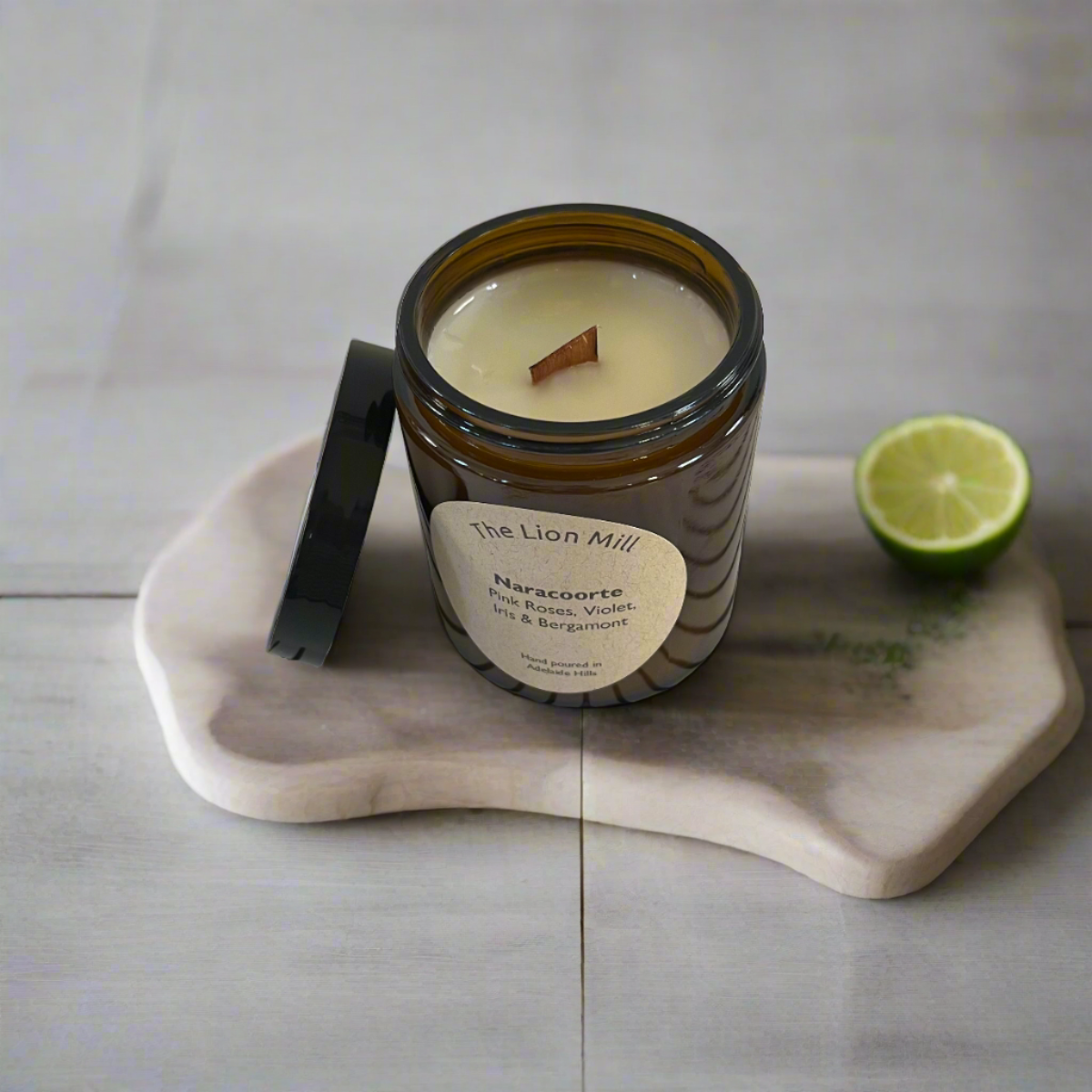 Naracoorte Candle - Pink Roses, Violet, Iris and Bergamot