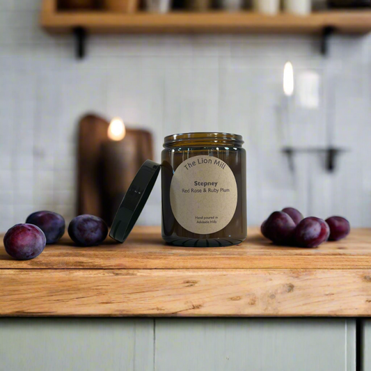 Stepney Candle - Red Rose and Ruby Plum