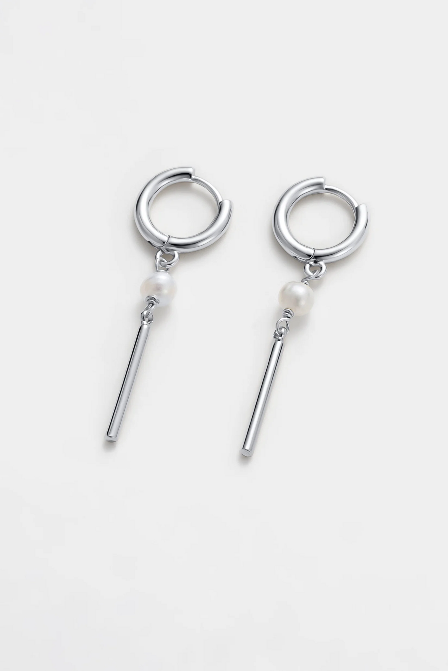 Isabelle Earring - Silver