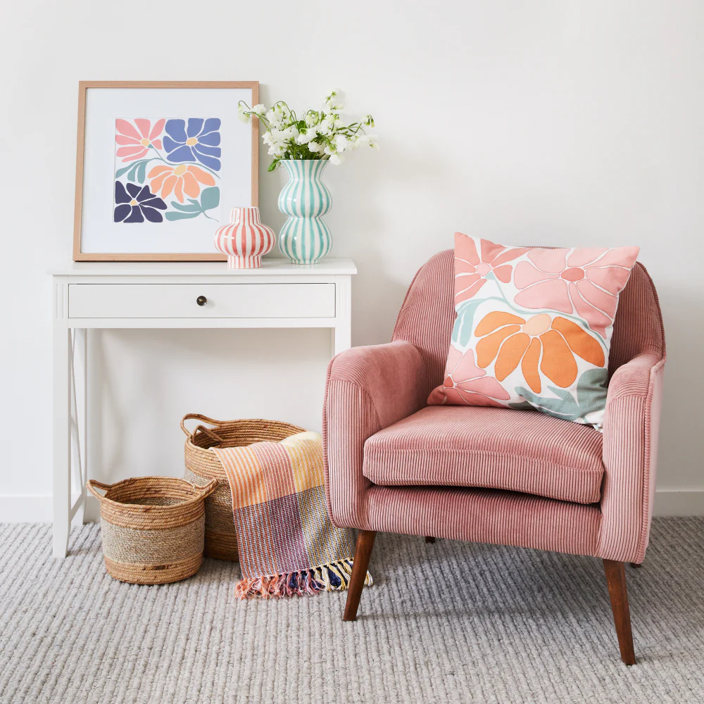 Jaimie Stripe Vase - Bubblegum