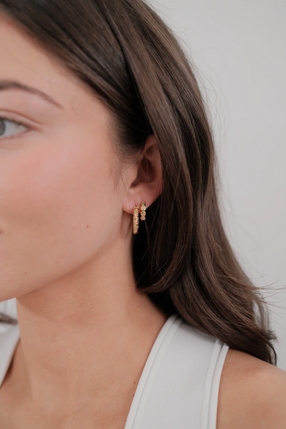 Josie Hoop – Gold