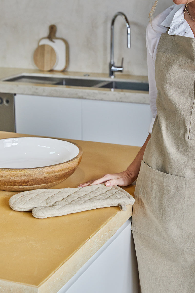 Jules Oven Mitt - Beige