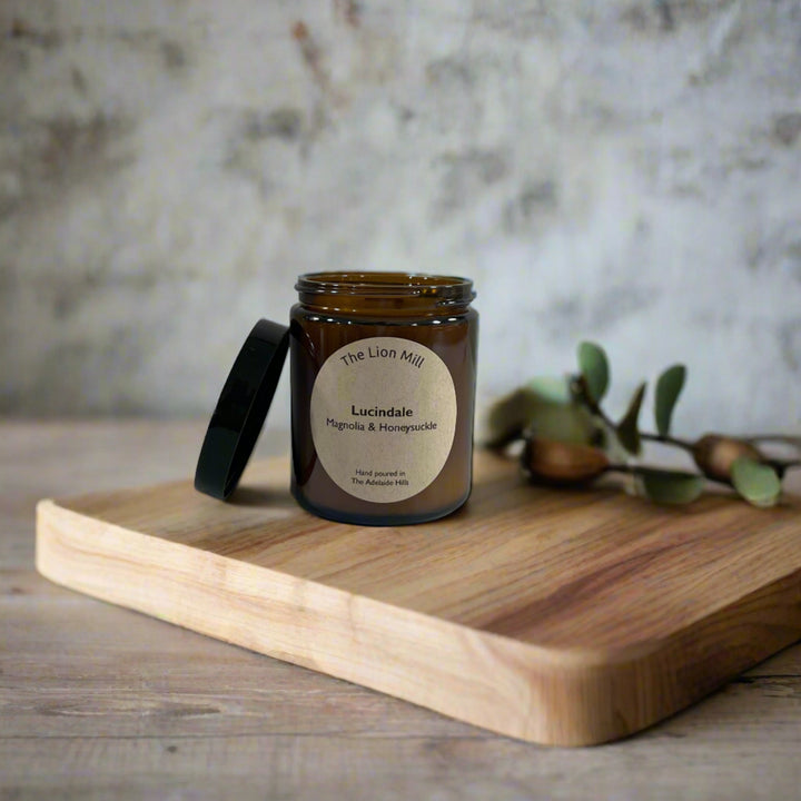 Lucindale Candle - Magnolia and Honeysuckle