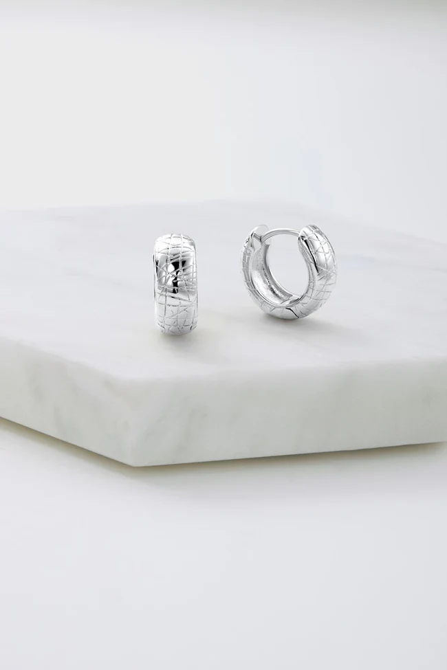 Lucy Huggie – Silver