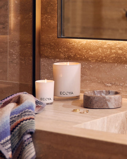 Madison Candle - Sandalwood & Amber