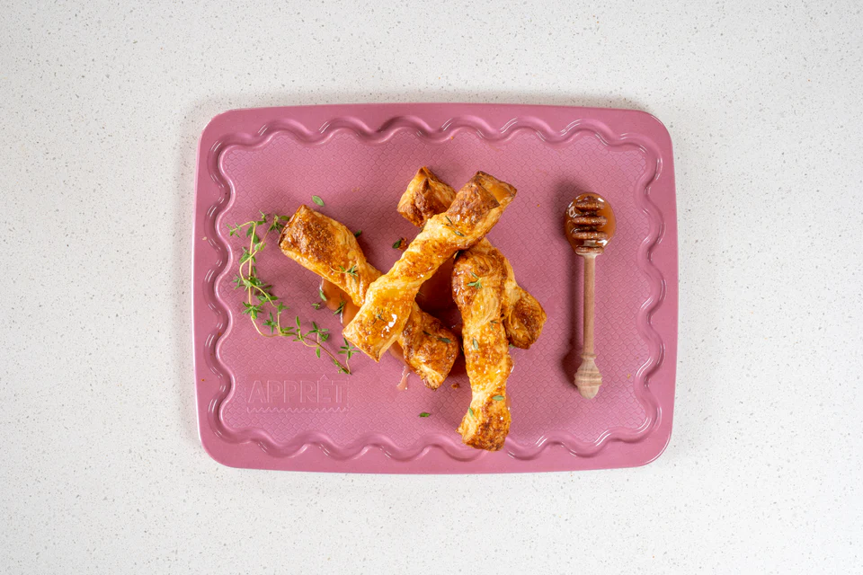 Petite Board - Pink