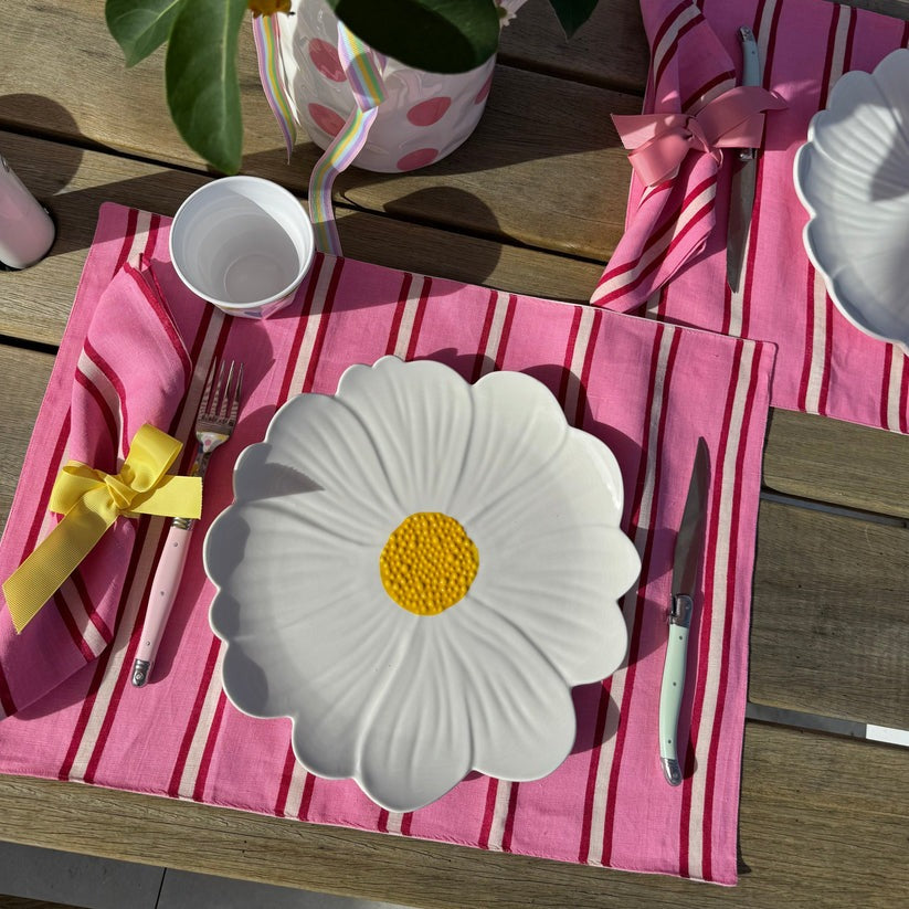 Flower Plate - White & Yellow