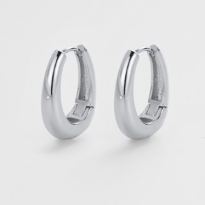 Pia Hoop Medium – Silver by Zafino
