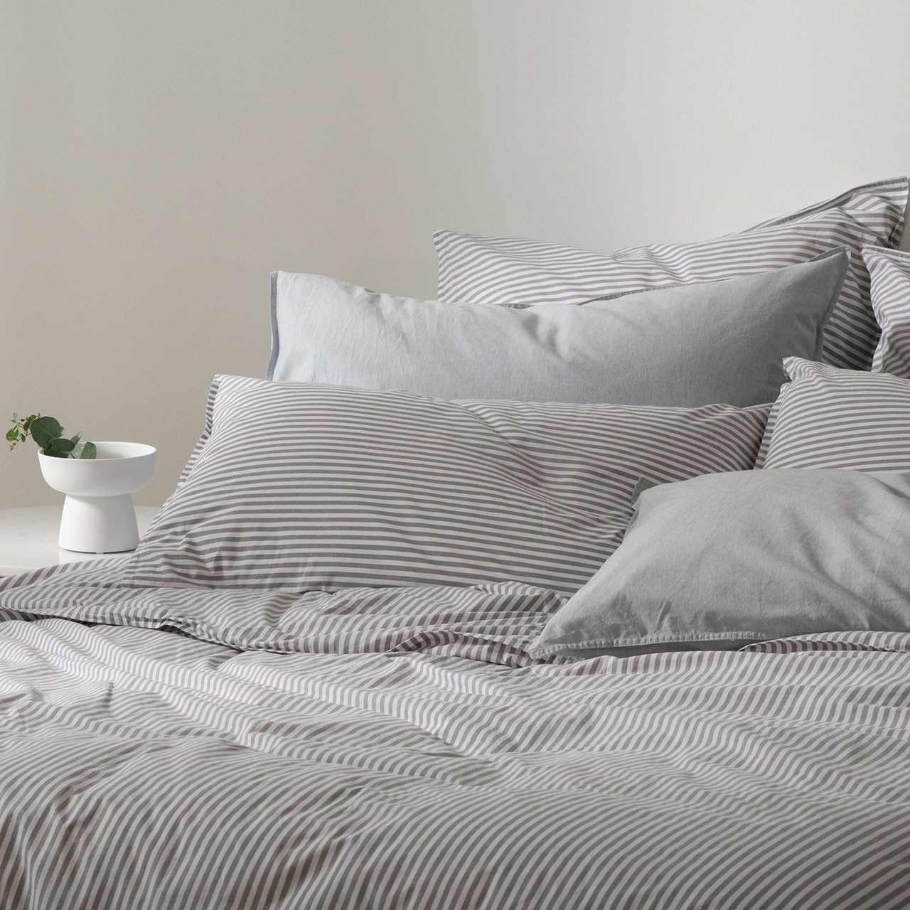 Modella Cotton Mini Stripe Quilt Cover Set (Double) - Grey