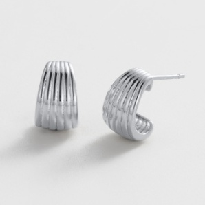 Sasha Hoop Small – Silver by Zafino