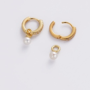 Scarlette Hoop – Gold by Zafino