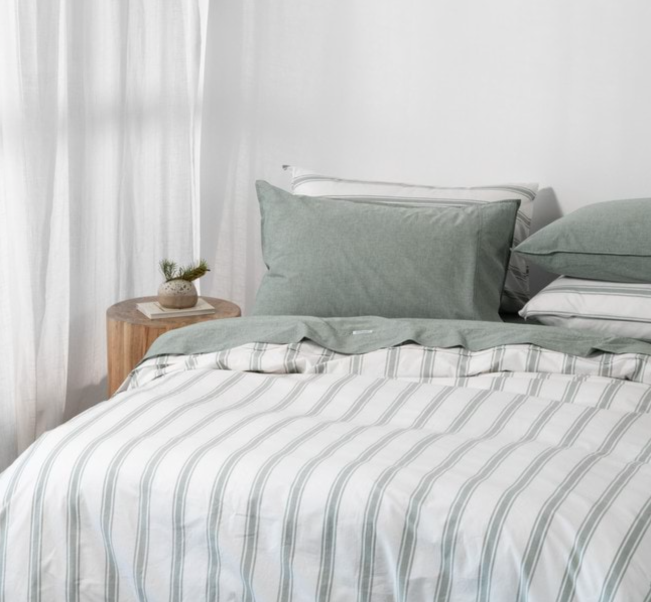 Modella Resort Stripe Quilt Cover Set (Double) - Gum