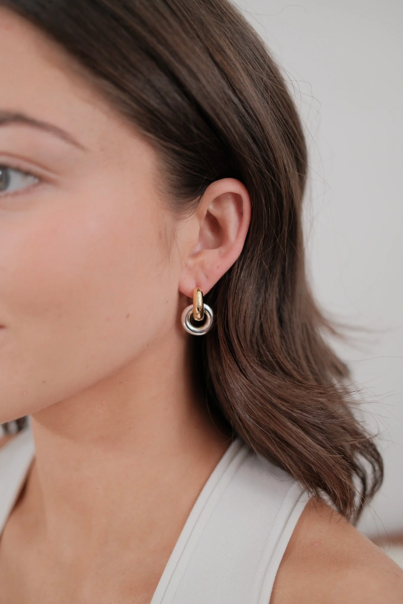 Skye Hoop – Gold/Silver