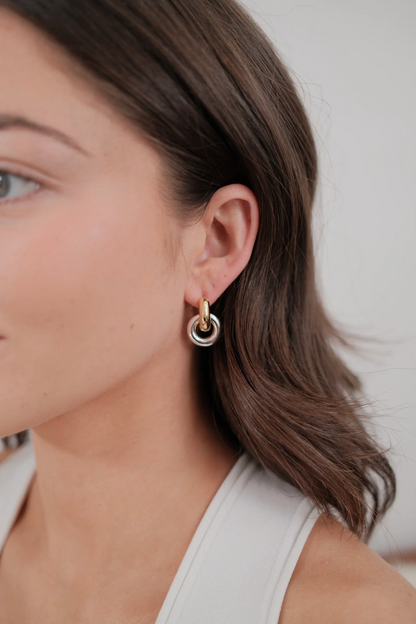Skye Hoop – Gold/Silver