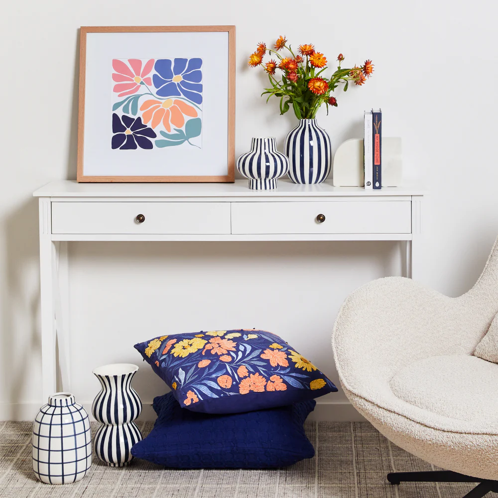 Wallace Check Vase - Navy