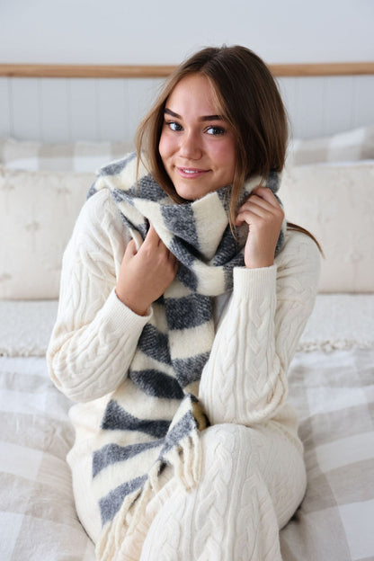 Washington Scarf - Black Stripe