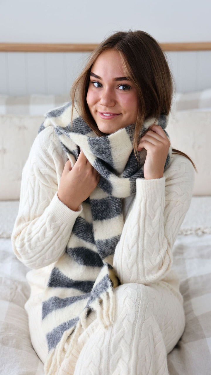 Washington Scarf - Black Stripe