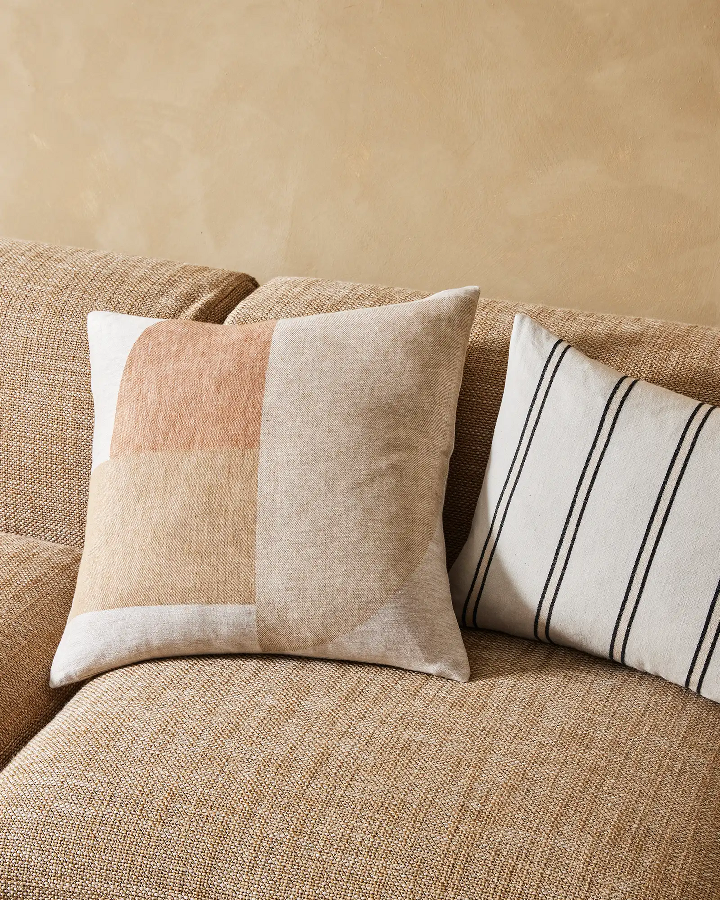Vinnie Cushion - Glacier