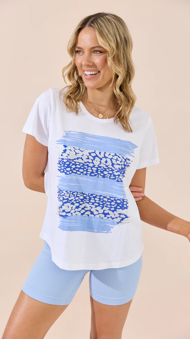 Camilla T-Shirt - White/Blue Leopard