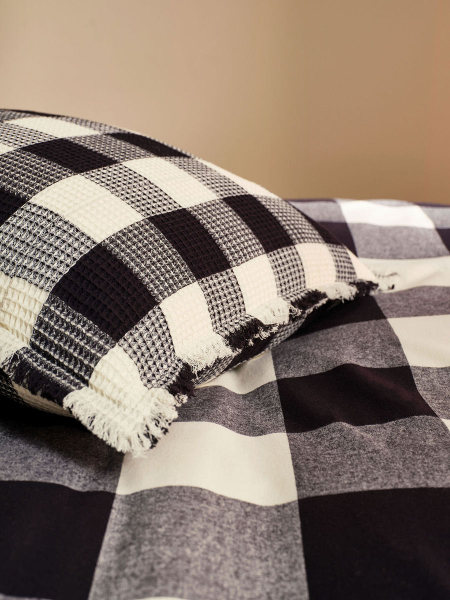Wren Quilt Cover Set (Single) - Black