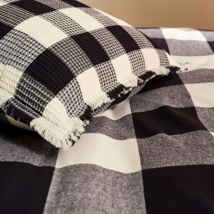 Wren Quilt Cover Set (Single) - Black