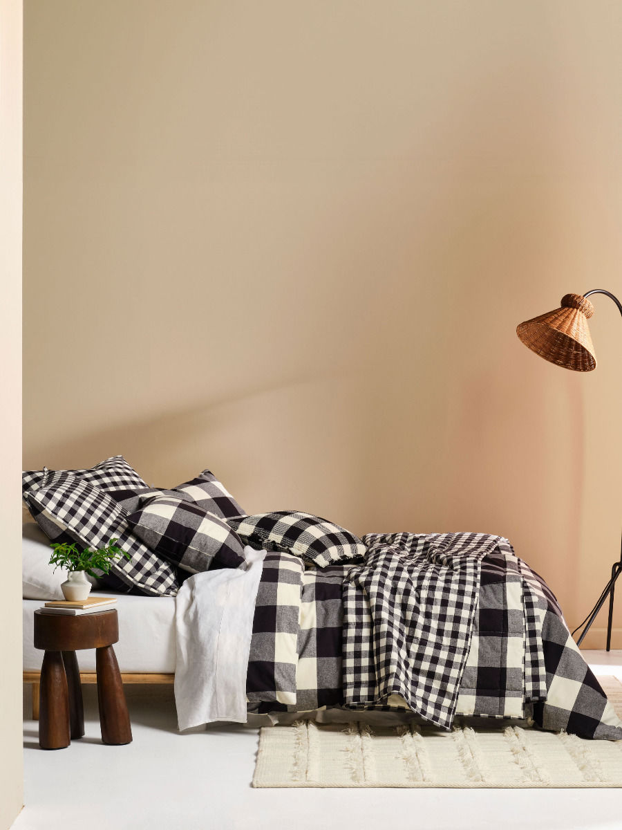 Wren Quilt Cover Set (Single) - Black
