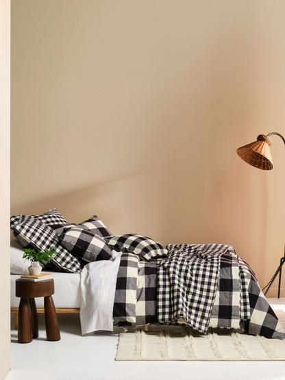 Wren Quilt Cover Set (Single) - Black